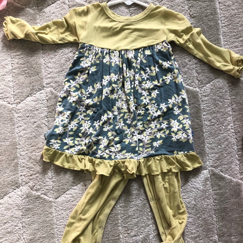 Kickee pants 1 piece outfit 12-18m